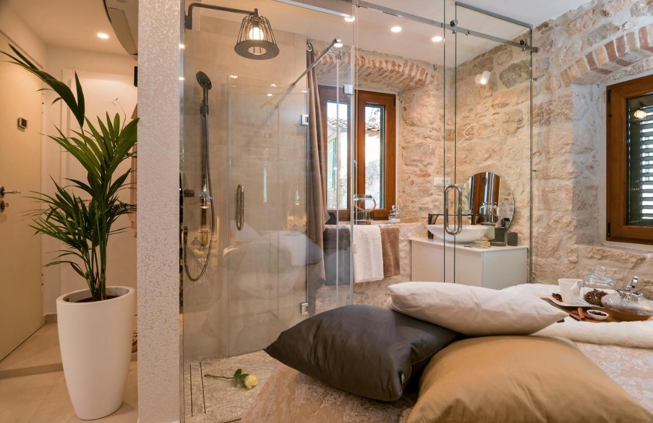 Luxury Studio Apartment Eminence Split In The Old Center Of Split On Pjaca Square Dış mekan fotoğraf