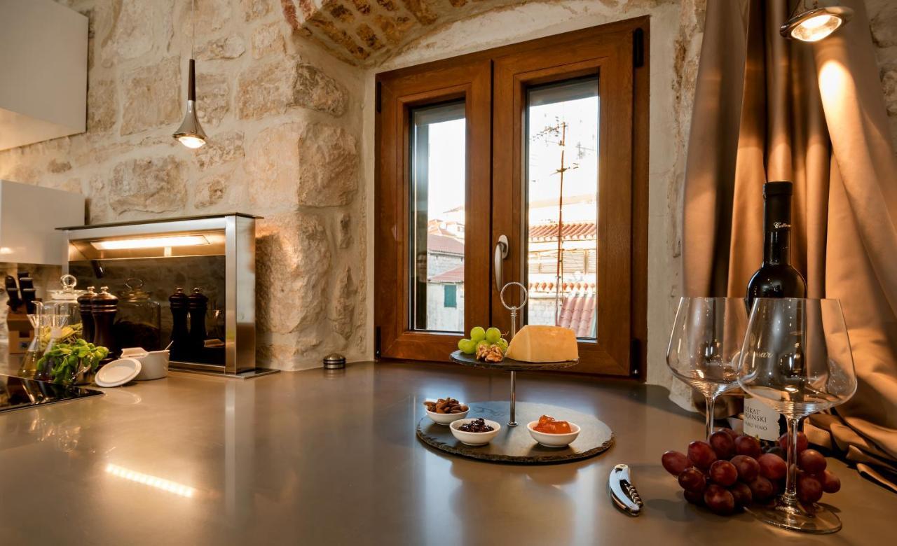 Luxury Studio Apartment Eminence Split In The Old Center Of Split On Pjaca Square Dış mekan fotoğraf